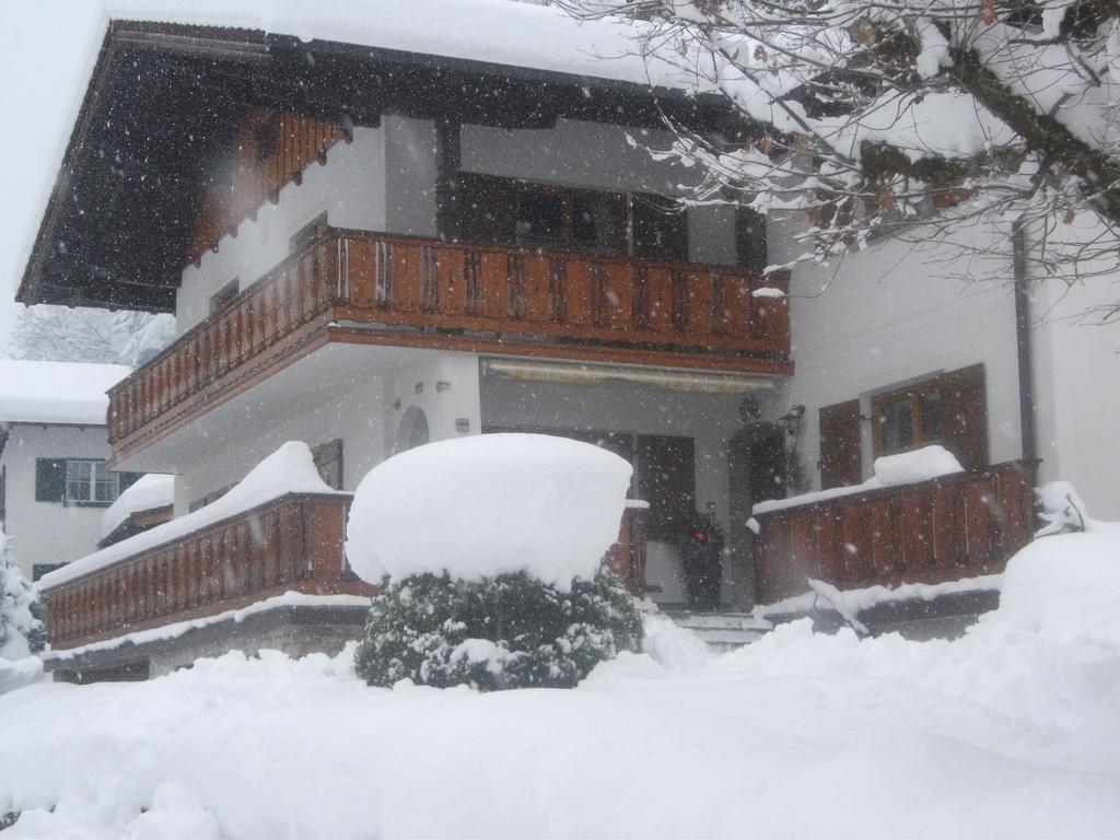 Ferienwohnung Strubreiter Scheffau am Tennengebirge ภายนอก รูปภาพ